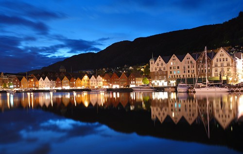 Wallpaper of the Day: Seaside Town, Norway