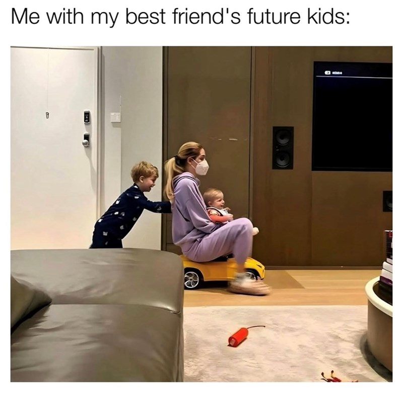 25 Female Friendship Memes For Besties That Only Communicate Through 