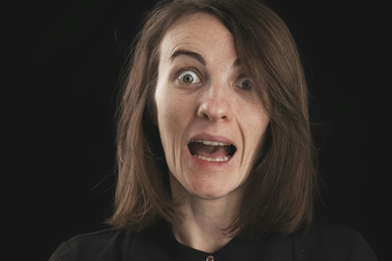 Mom screaming at her daughter about hair clips