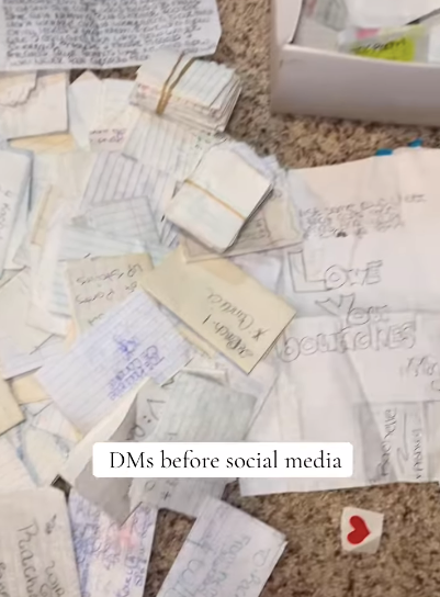 Pach Love boundles Ma 1-4027 elle SANUA DMs before social media O