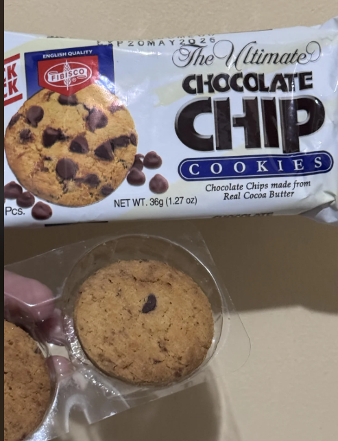 K ENGLISH QUALITY K FIBISCO PZOMAY2026 The Ultimate CHOCOLATE CHIP COOKIES Chocolate Chips made from Real Cocoa Butter NET WT. 36g (1.27 oz) Pcs.