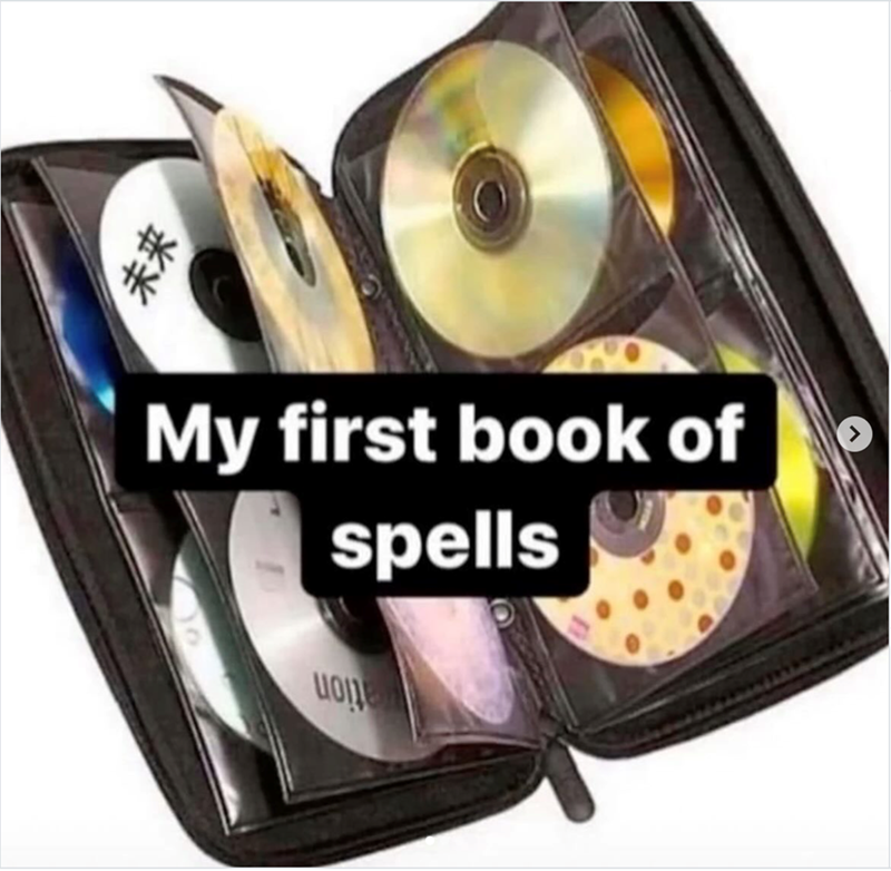 未来 My first book of spells