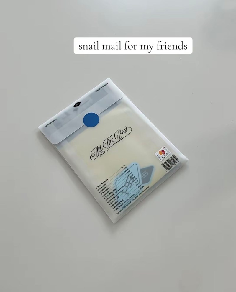 SUNGHA JUNn snail mail for my friends THE 10TH ALBUM All The Best Hary Sunshine Overcome Felicity Nostalgia Gravity The Milky Wa ar Rainy Day aming D L'Atelie s Ang Bell- CUSS 86 TO CL:33 46 KOMCA 11 12 The Oceany Copyright 2004 SUNGHA JANG MUSIC Al Rights Reserved 8 809533 281410
