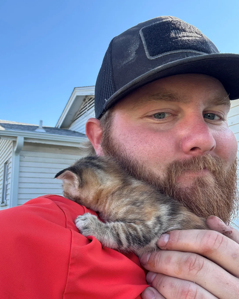 Cheezburger Image 10618501888