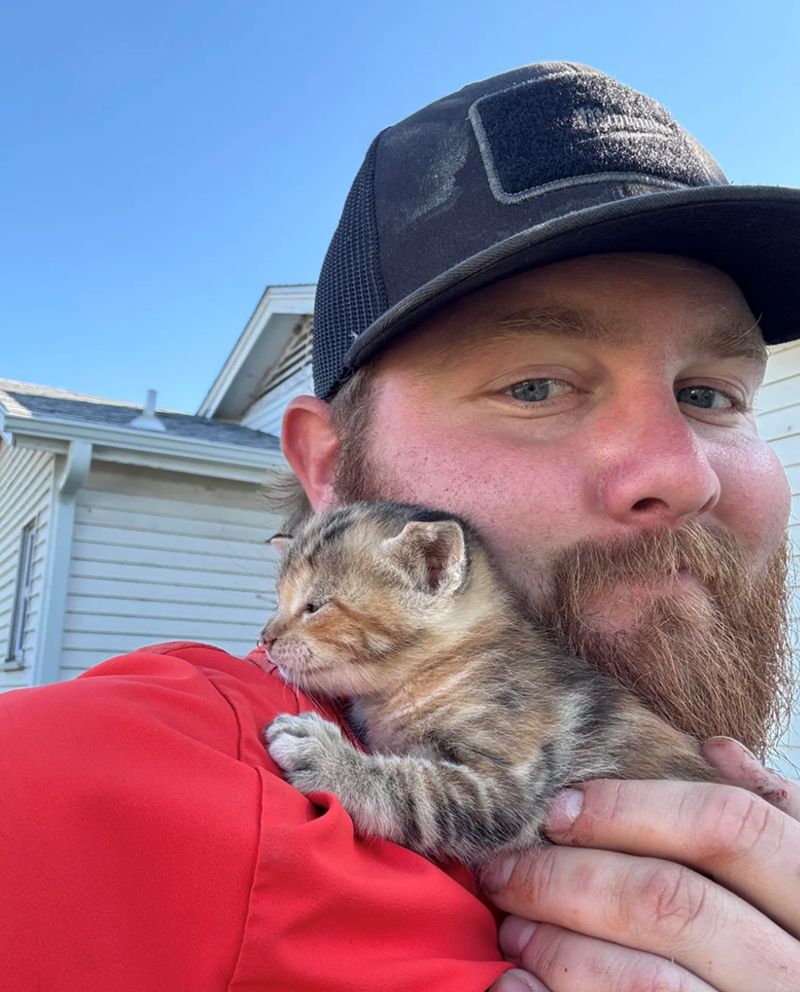 Cheezburger Image 10618502144