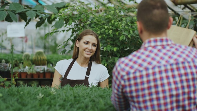 Man shows up to plant shop to question who gave his wife surprise flowers.