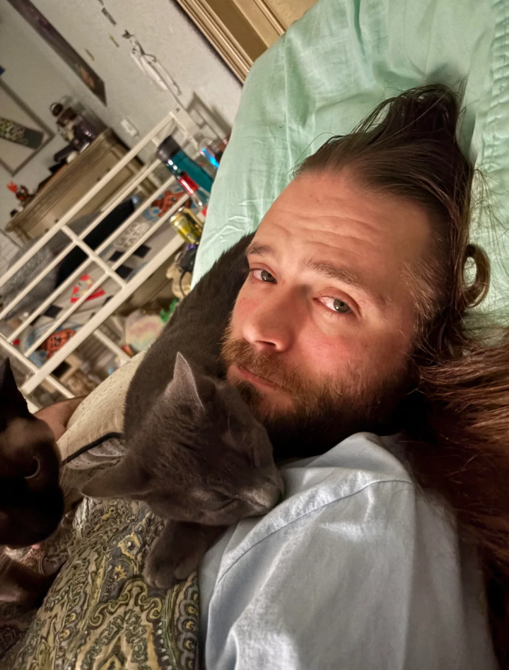 Cheezburger Image 10621505536