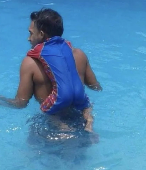 Cheezburger Image 10621624832