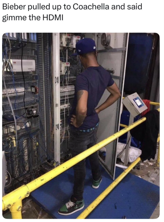 Bieber pulled up to Coachella and said gimme the HDMI