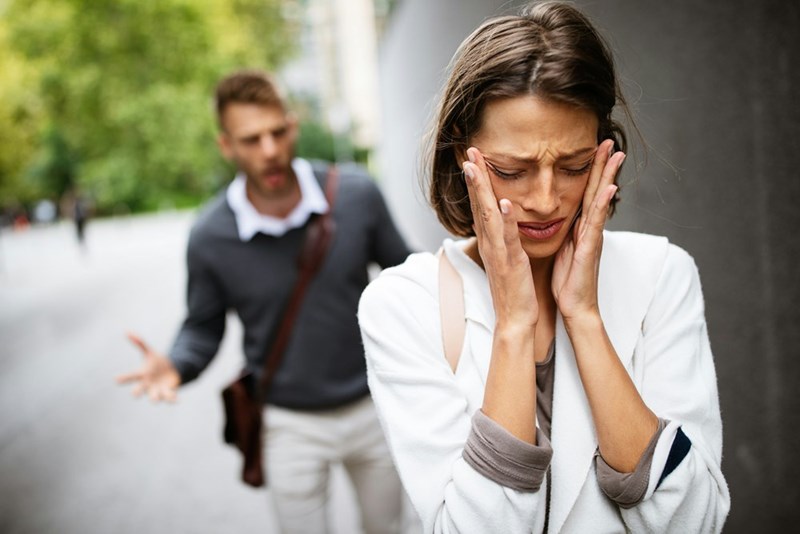 Boyfriend confronts his upset GF about their travel conundrum.