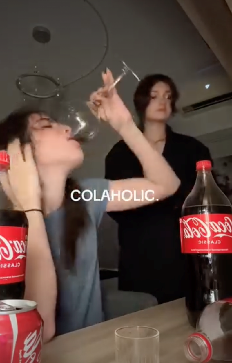 crv221- COLAHOLIC. DIZZAUD