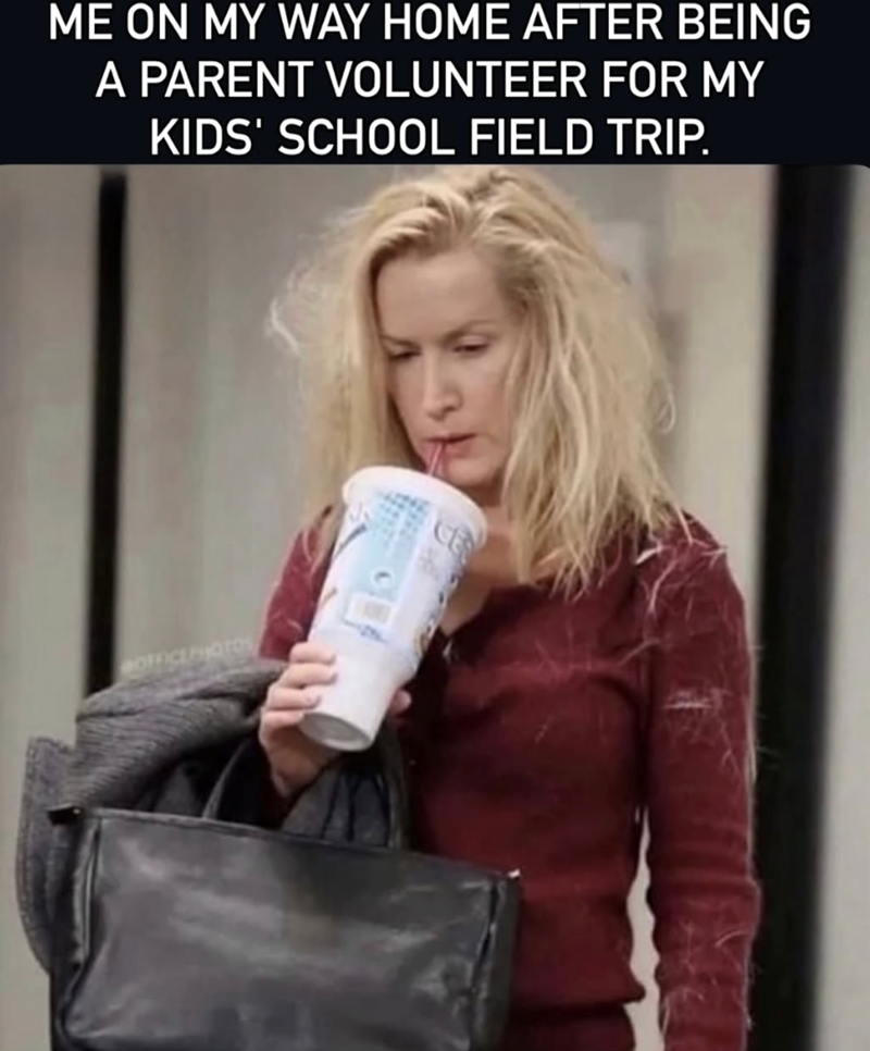 ME ON MY WAY HOME AFTER BEING A PARENT VOLUNTEER FOR MY KIDS' SCHOOL FIELD TRIP. OFFICEPHOTOs