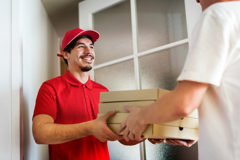 Pizza delivery to a customer