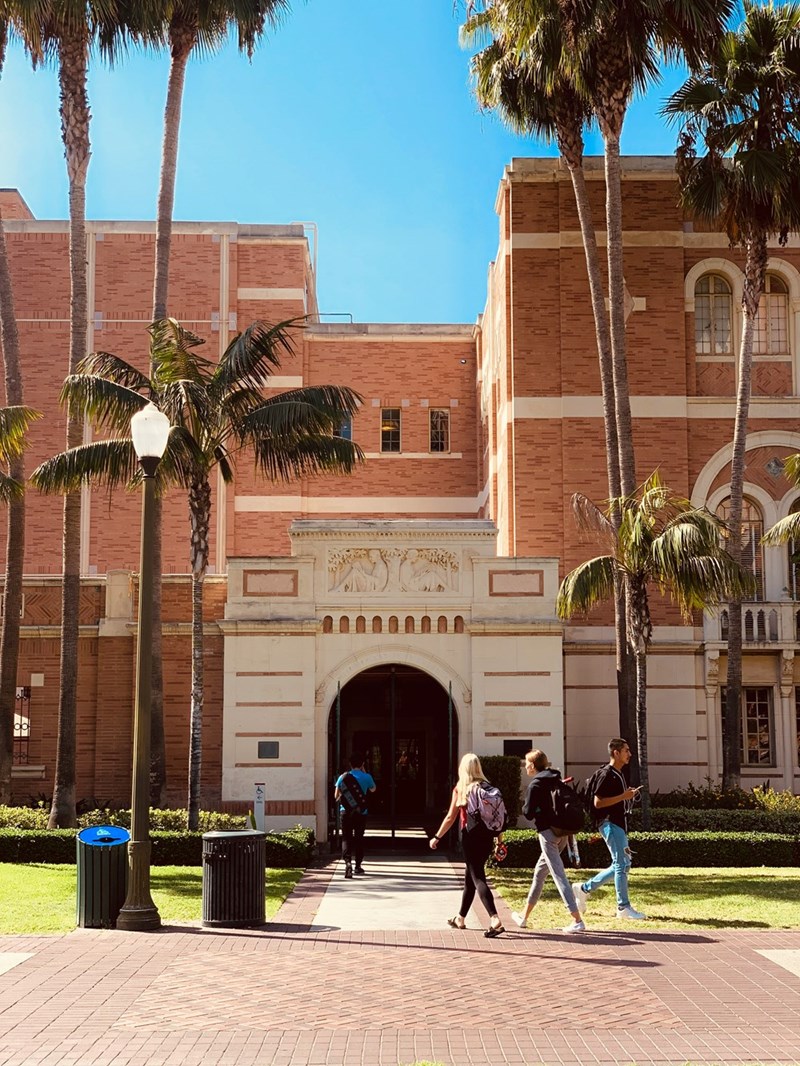 University students going into building