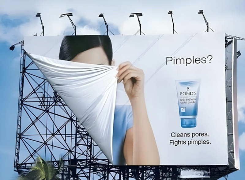 I 1 Pimples? POND'S Boter faced bUUD Cleans pores. Fights pimples.