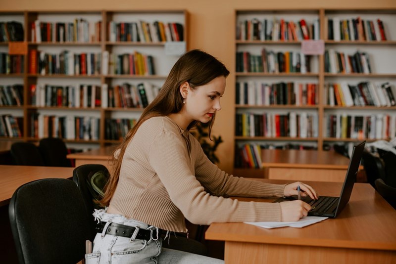Hardworking student searching for expensive grad schools to roll in.
