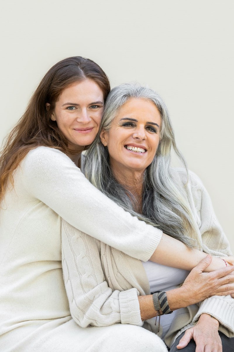 A Mom and daughter spend time together as the Mom tries to make a decision about her daughter's secret engagement.