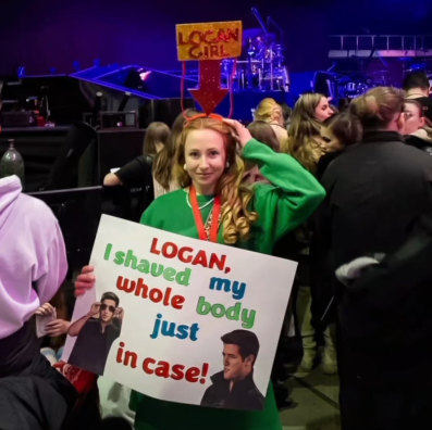 LOGAN GIRL Ishaved my whole body just LOGAN, in case!
