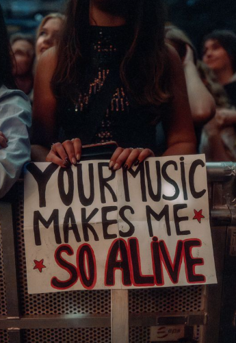 YOURMUSIC MAKES ME SO ALIVE