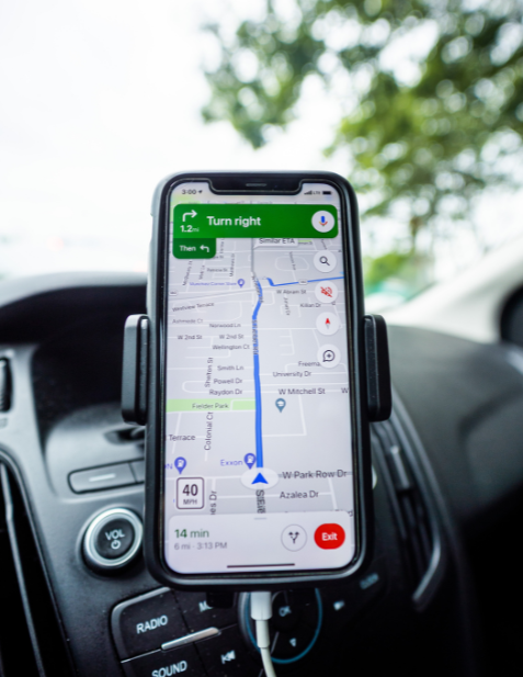 Terrace 40 MP Then Turn right SL Power Raydon Dr Fielder Park Freema University Dr W Mechell St es Dr VOL 14 min 6m-313 PM RADIO SOUND Colonial Cr Exxon W-Park Row Dr Azalea Dr Y Exit