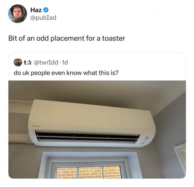 Haz @pubIad Bit of an odd placement for a toaster t@twrIdd -1d do uk people even know what this is?
