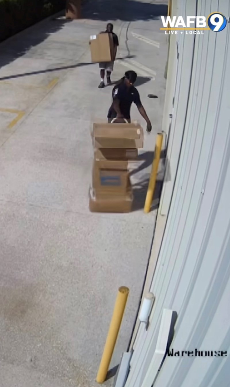 WAFB 9 LIVE + LOCAL WarehousE
