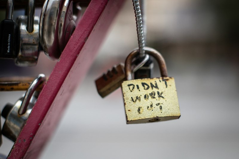 a padlock attached to a bike with the words 'didn't work out'