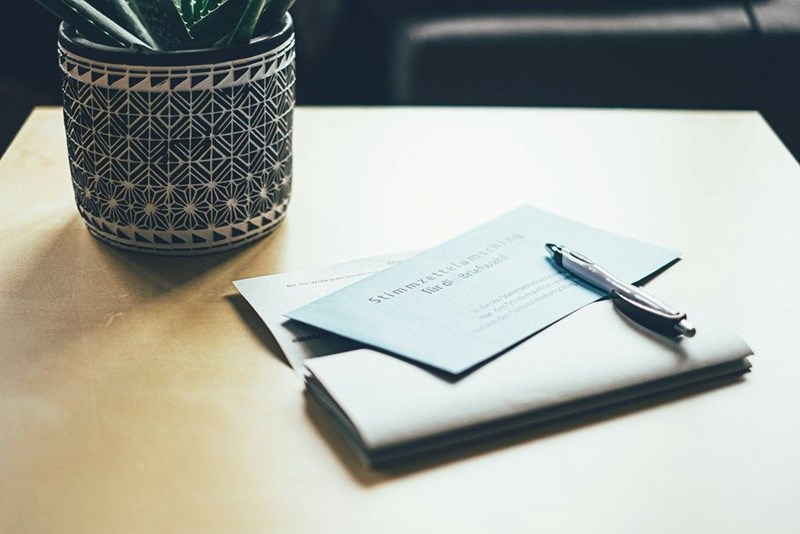 letter and pen