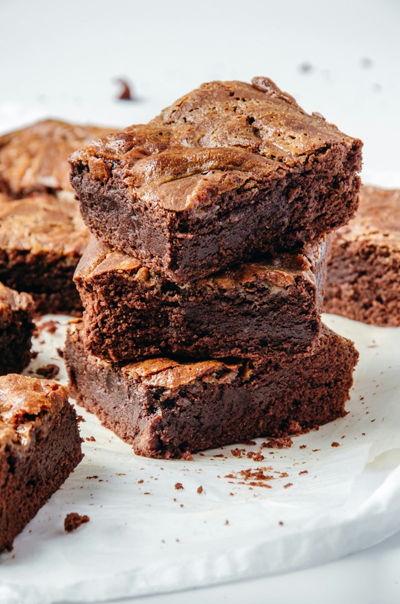 a pile of brownies