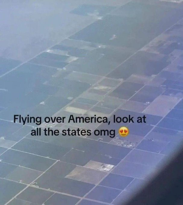 Flying over America, look at all the states omg