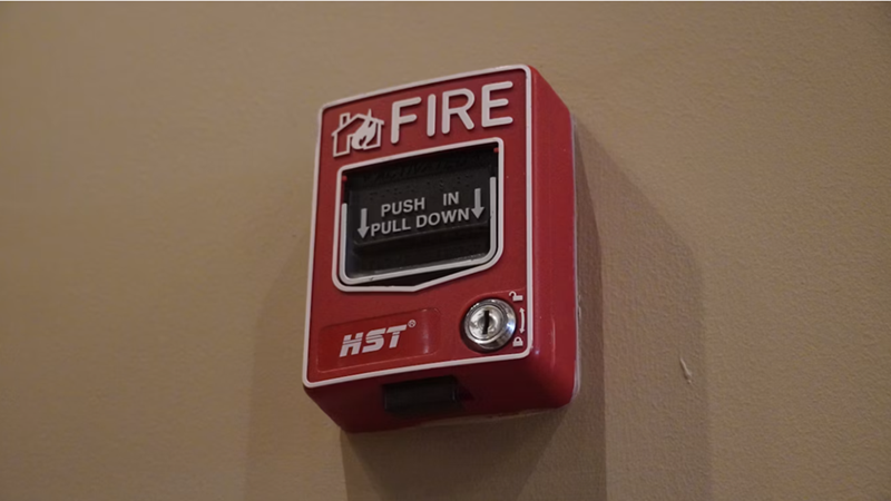 FIRE PUSH IN PULL DOWN HST