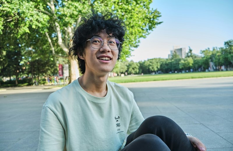 teenager boy smiling