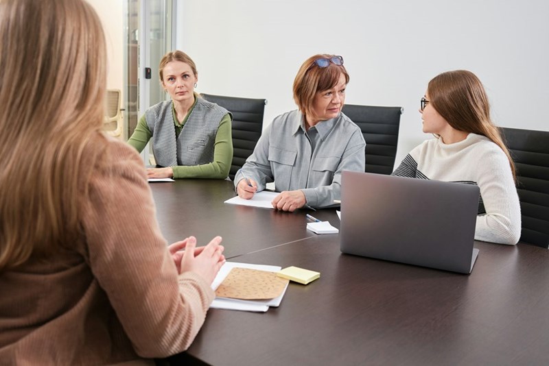 Women in business meeting.