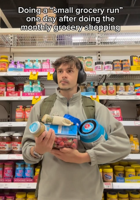 lotun Doing a "small grocery run" one day after doing the monthly grocery shopping www HTOOM2 W3