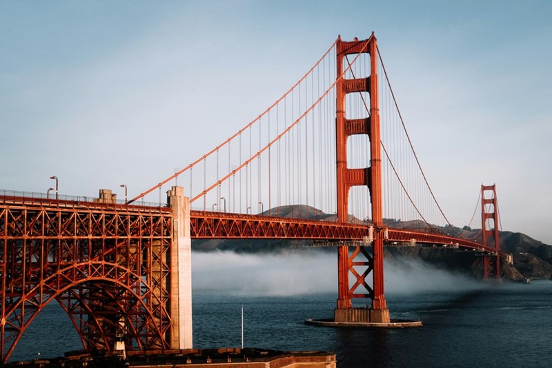 Golden Gate Bridge in San Francisco, where difficult parking and expensive towing turned a roommate dispute into a costly ordeal.