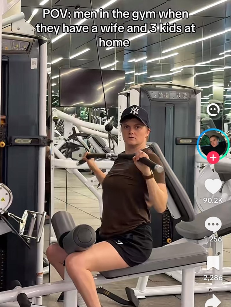 B POV: men in the gym when they have a wife and 3 kids at home ˊ 17 + 90.2K 1,256 2,286