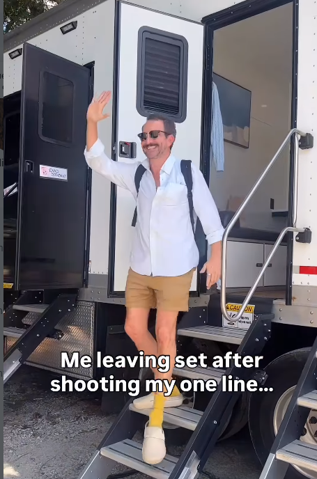 Strient ACAU ON Me leaving set after shooting my one line...