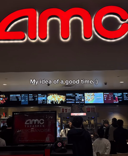 amc My idea of a good time :) zmc THEATRES MERCHANDISE Sunergiat Wallace B