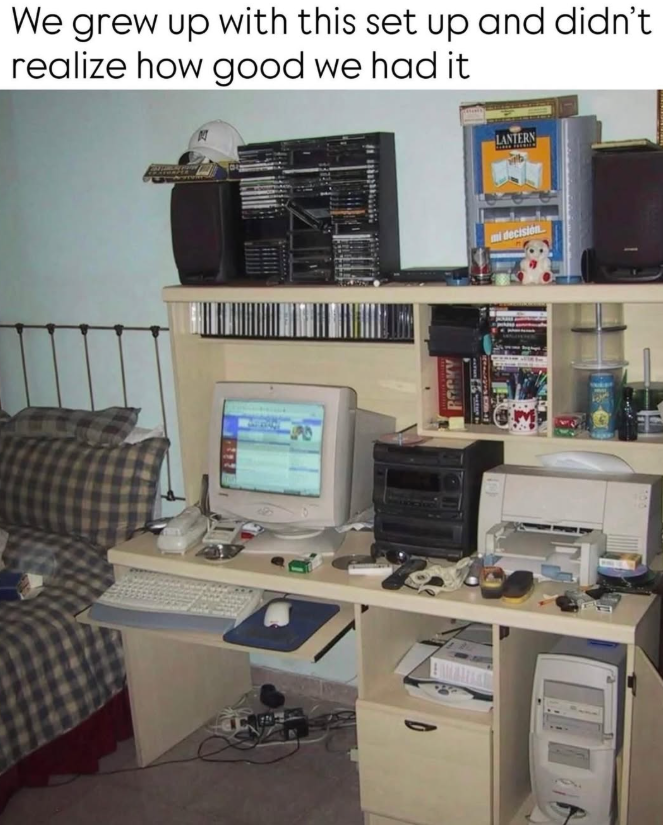 We grew up with this set up and didn't realize how good we had it -UPD ROCKY LANTERN mi decisión