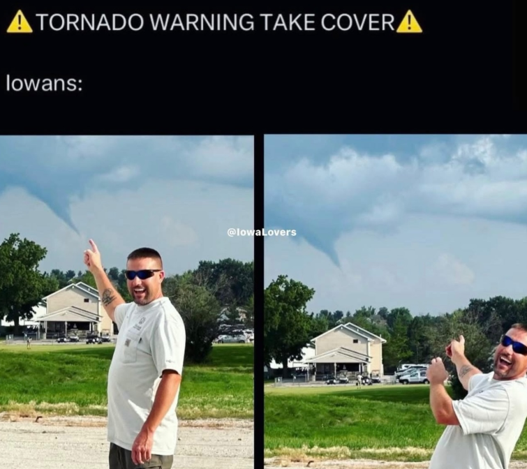 A TORNADO WARNING TAKE COVERA Iowans: @lowaLovers
