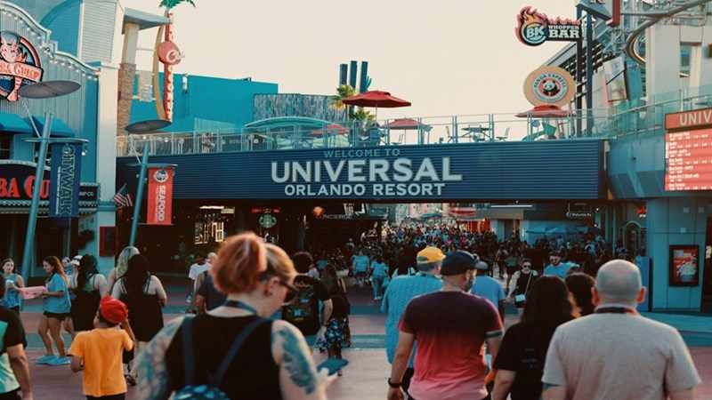 The family having a nice time at the Universal parks. Picture does not depict real parties.