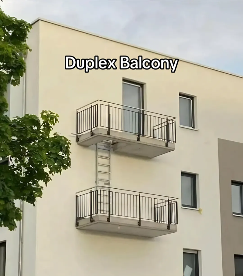 Duplex Balcony