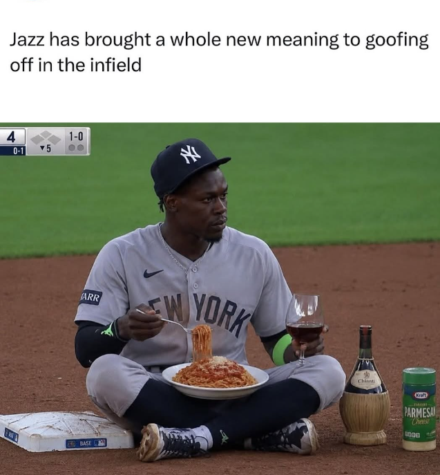 Jazz has brought a whole new meaning to goofing off in the infield 4 0-1 ▾5 1-0 ARR BASE N W YORK Chianti Kraft PARMESAN Cheese 1000