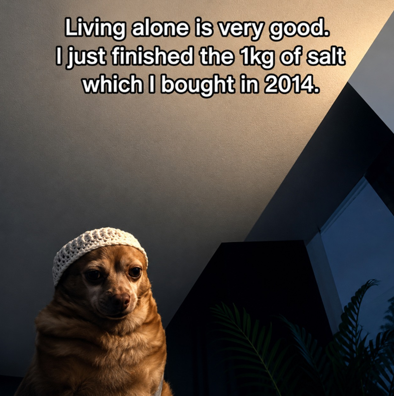 Living alone is very good. I just finished the 1kg of salt which I bought in 2014.