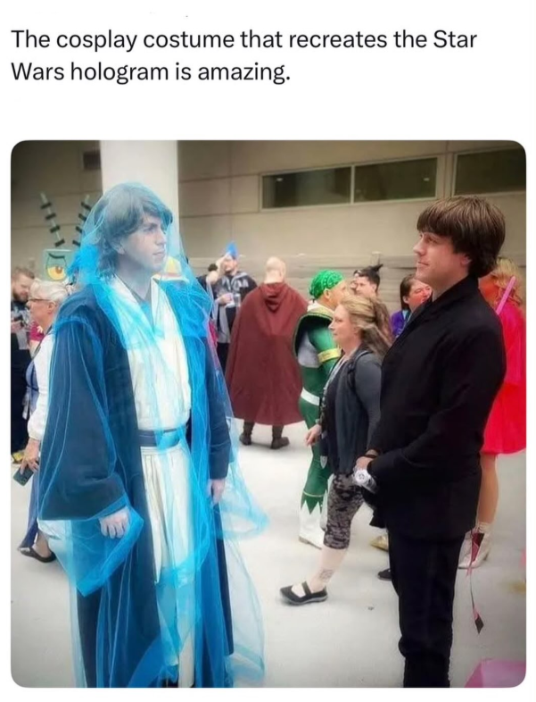 The cosplay costume that recreates the Star Wars hologram is amazing.