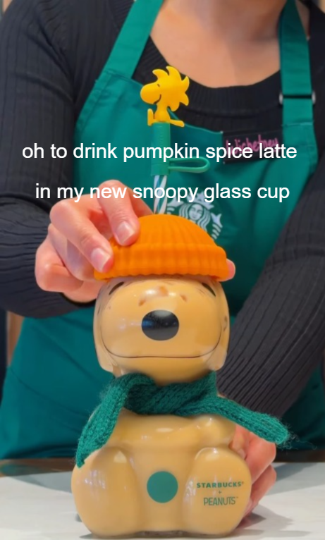 oh to drink pumpkin spice latte in my new snoopy glass cup STARBUCKS PEANUTS