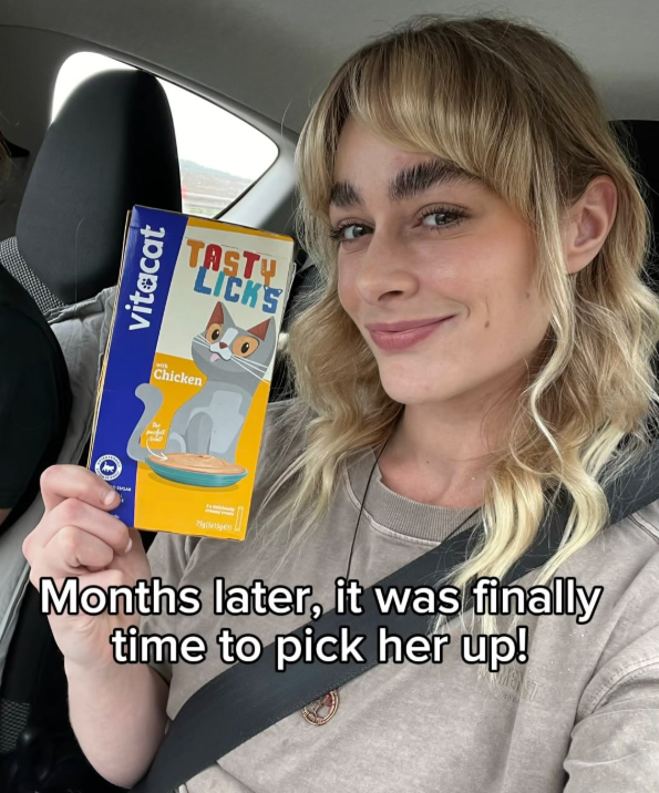 vitecat Chicken TASTY LICK'S Months later, it was finally time to pick her up!