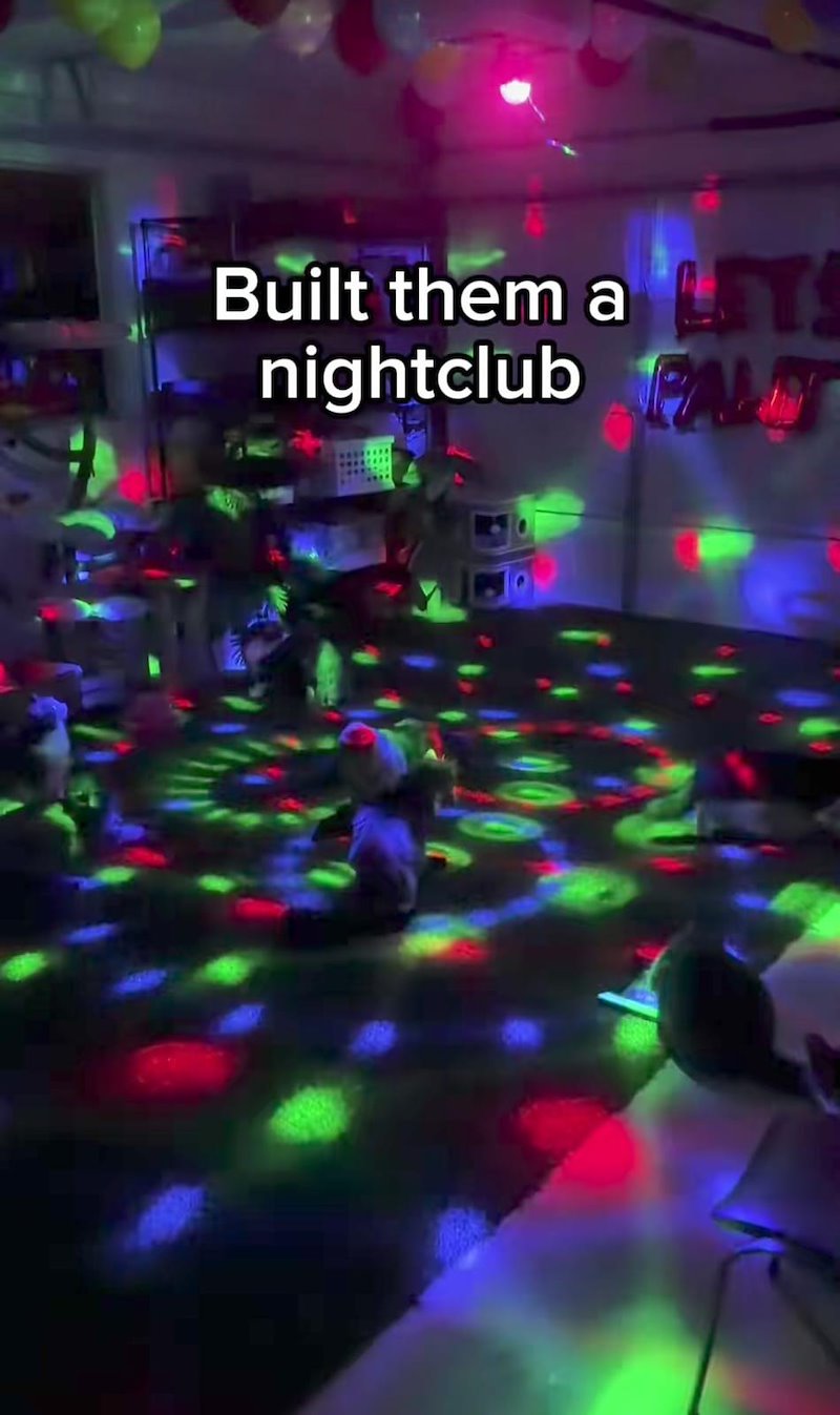Built them a LY! nightclub PAL