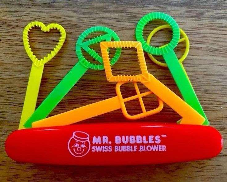 MR. BUBBLES" OSWISS BUBBLE BLOWER