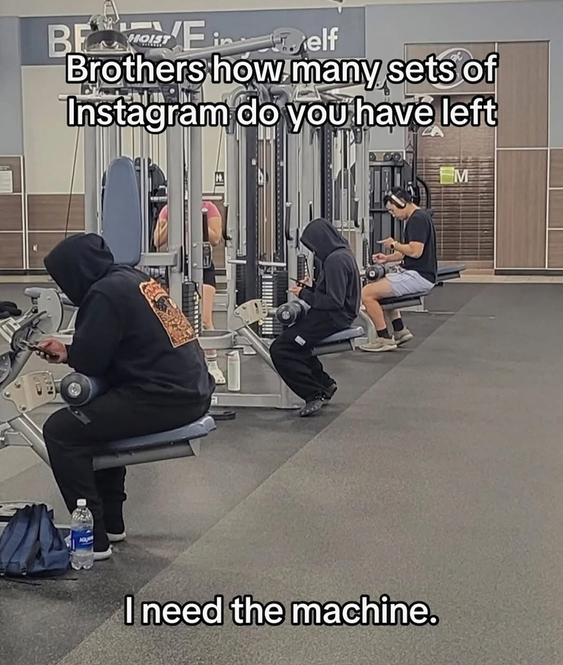 BEEelf HOIST Brothers how many sets of Instagram do you have left I need the machine. M